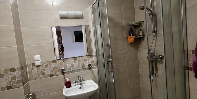 ImageToStl.com_646343c2-50a4-4d20-9548-712b95bb5137