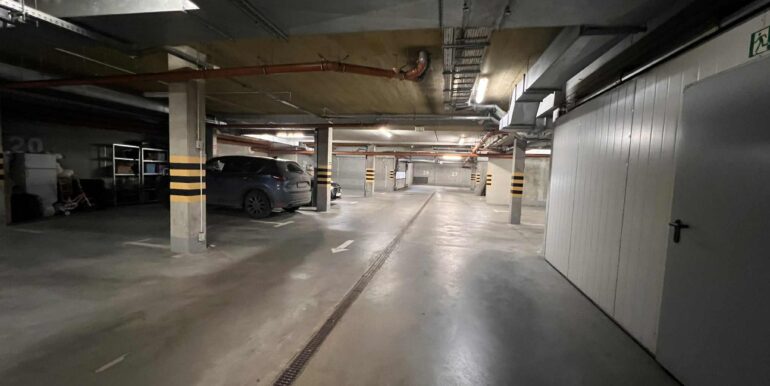 28c1bc0c-be94-44e5-9e77-c3285d82ee6e