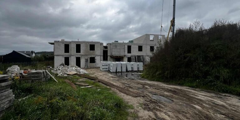 8d4b1793-a281-4909-aae3-e05c8a617df5