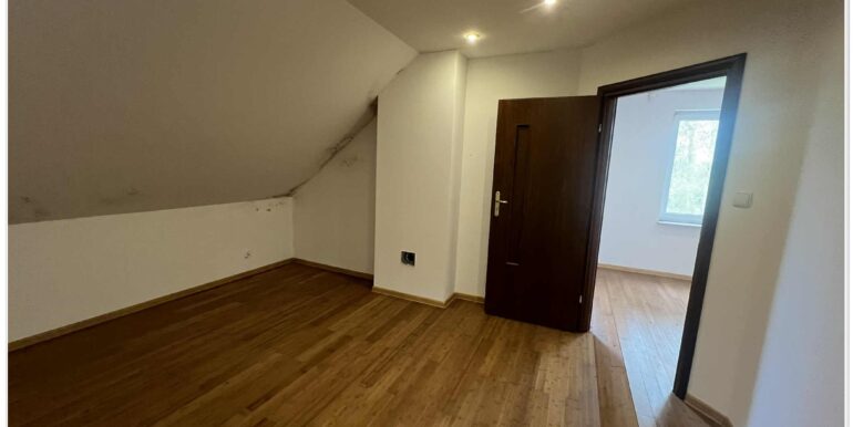 018b3d1e-31a6-4f9c-8d7a-911e47a36069