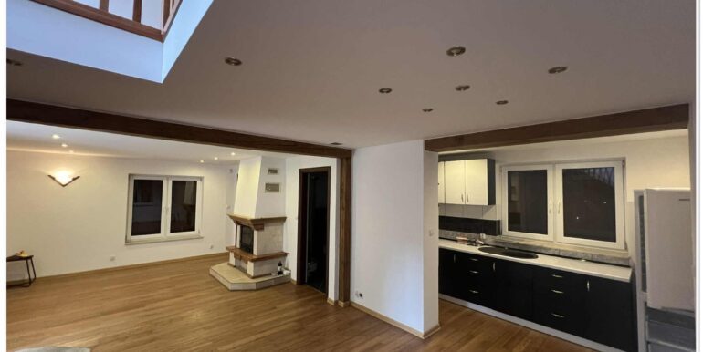 91bc6ca8-f20c-4005-9939-77fed663cb0c