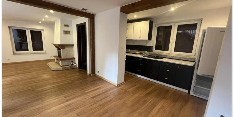 94d9d1d1-f0d2-4336-bc82-61623b12f066