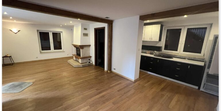 d8bf2b11-9ca2-4ac7-83b2-0cd4211dc096