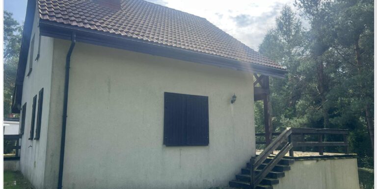 eb81a9a8-4cdf-4f21-a7fb-548f6fdec4c6