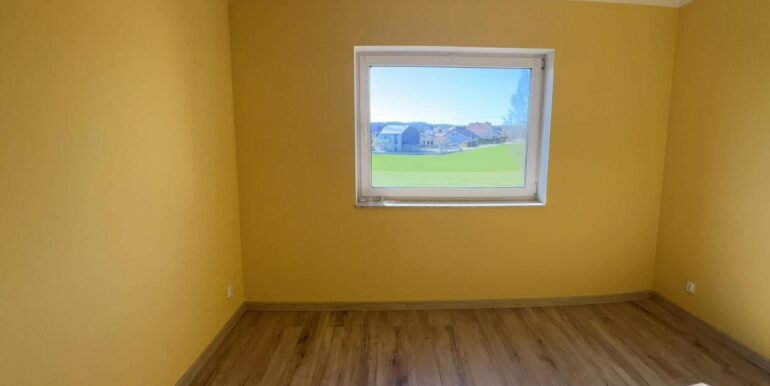 085b35e1-b67c-412c-82ff-2bee203d692c