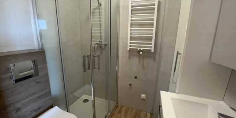 61f39be0-d3fb-4430-a4fe-ef57460d53de