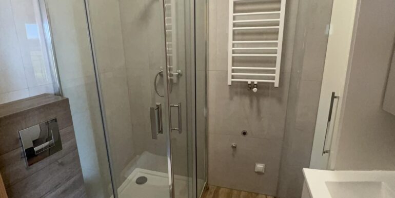 6442c6fb-fcae-4efa-8876-25d44dd716e3