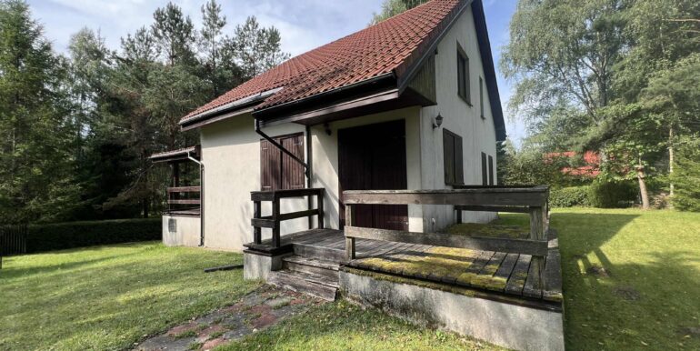 a88f5096-bb85-474a-b0e8-c12cfcc04933